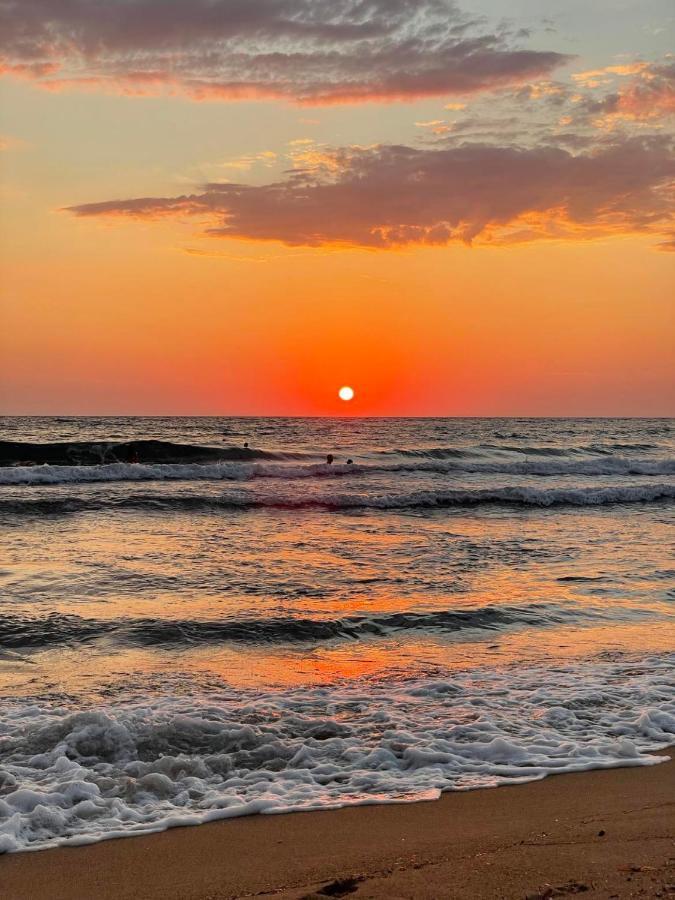 Lagouvardos Beach House มาราโธโพลิส ภายนอก รูปภาพ